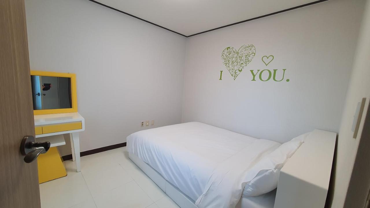 Beewool Chaewool Pension Seogwipo Exterior foto