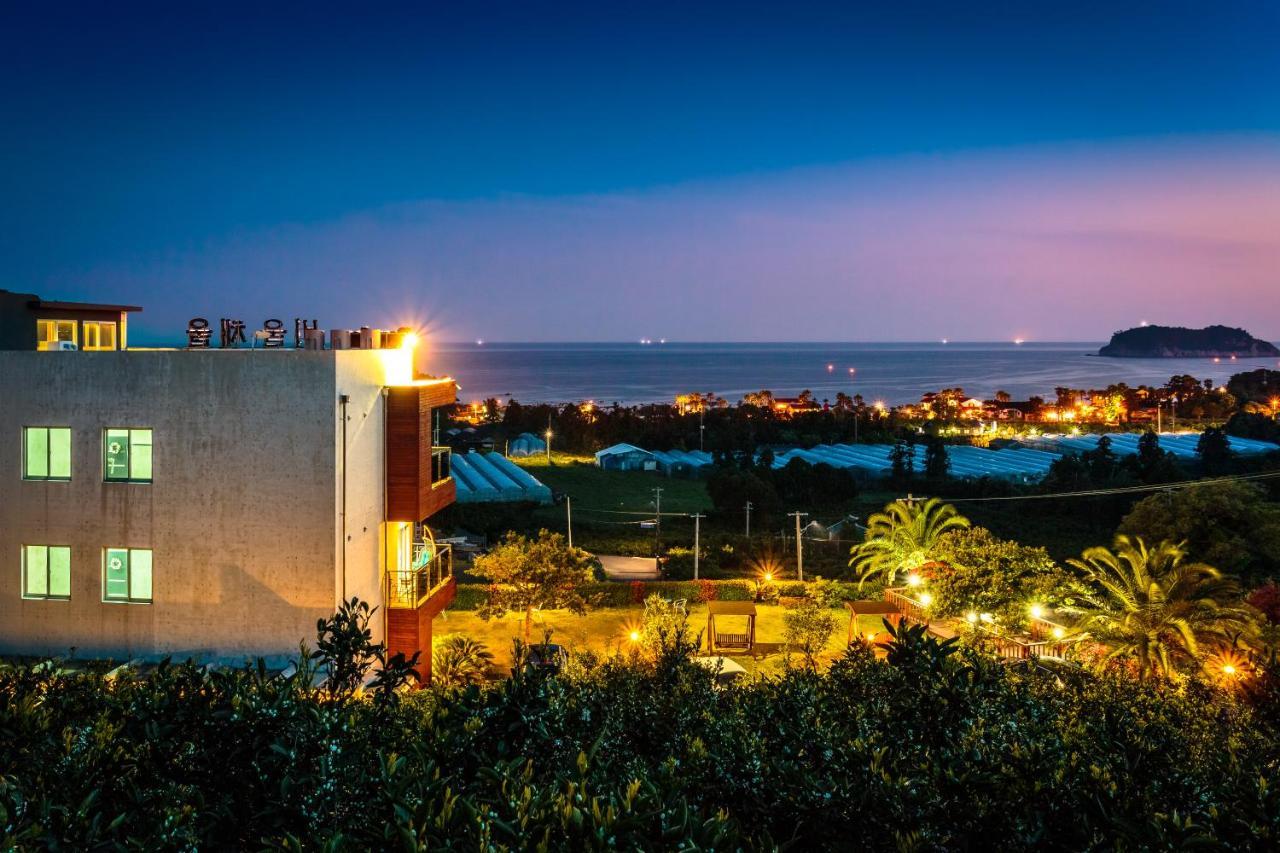 Beewool Chaewool Pension Seogwipo Exterior foto