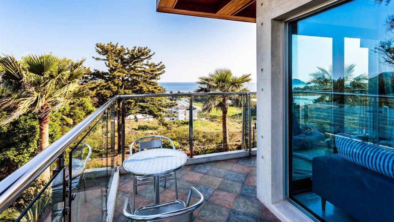 Beewool Chaewool Pension Seogwipo Exterior foto